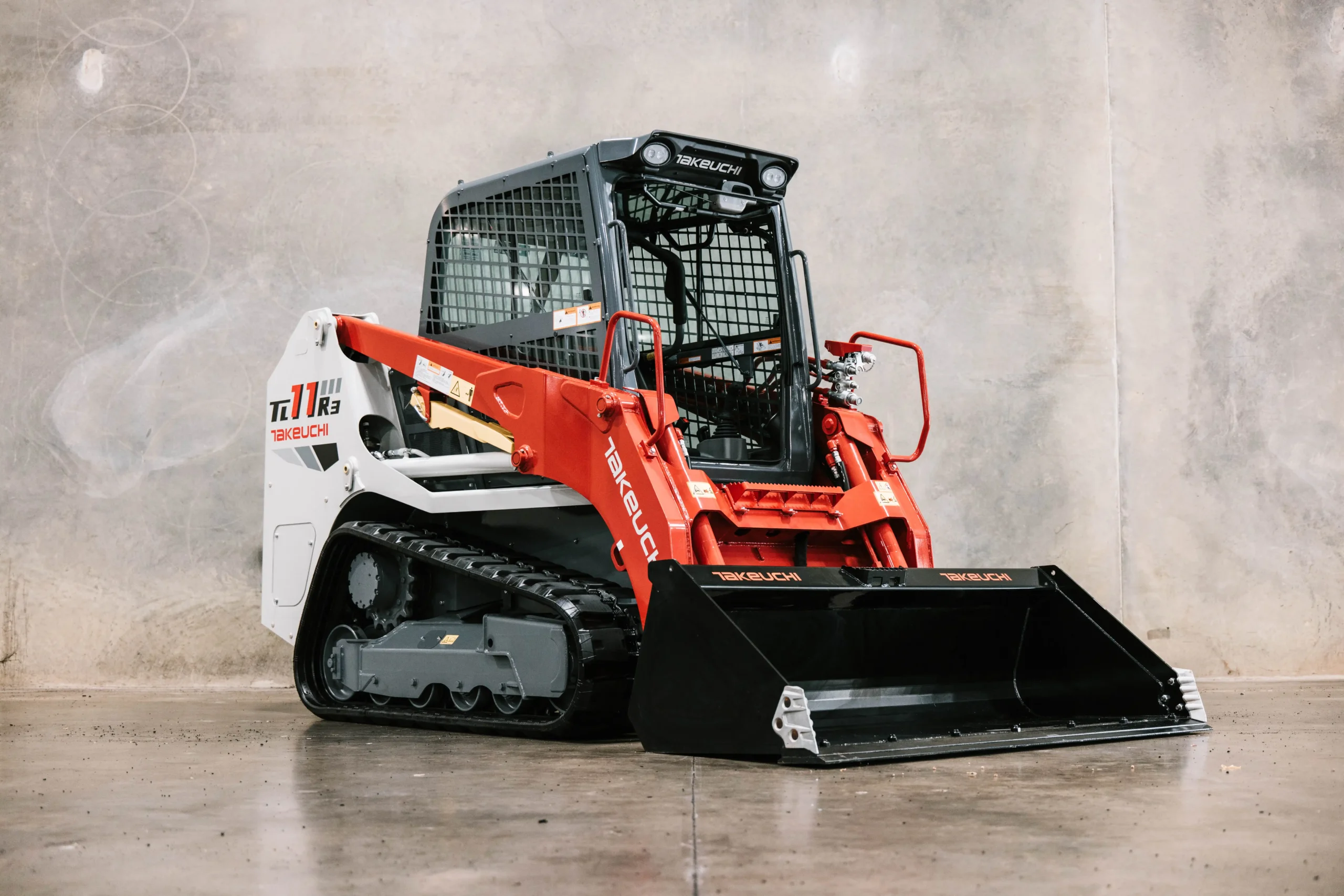 TL11R3 Compact Track Loader