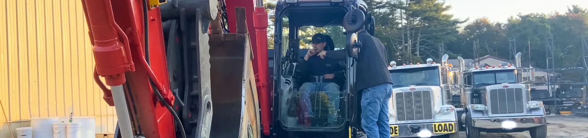 IMG_9388.MOV.00_00_10_19.Still001